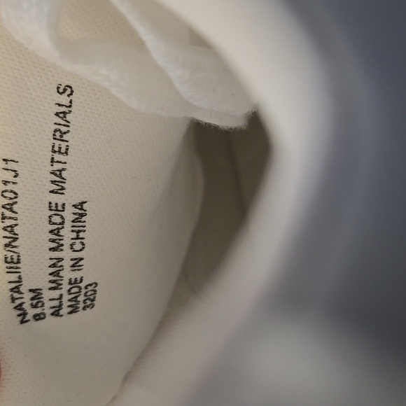 Madden Girl White With Gray Natalie Lace Up 1.5" Platform Sneakers Size 8.5 - Picture 7 of 8